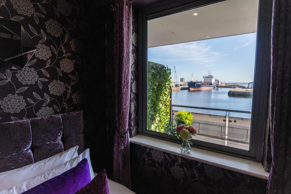 Sea View Luxury City Centre - Best Location Galway Exterior foto